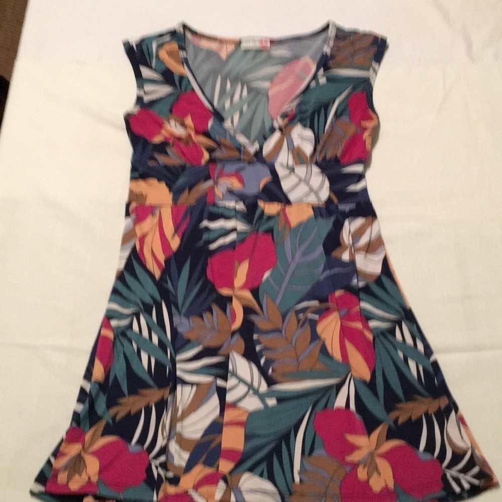 Body Central Women’s Tunic (K)